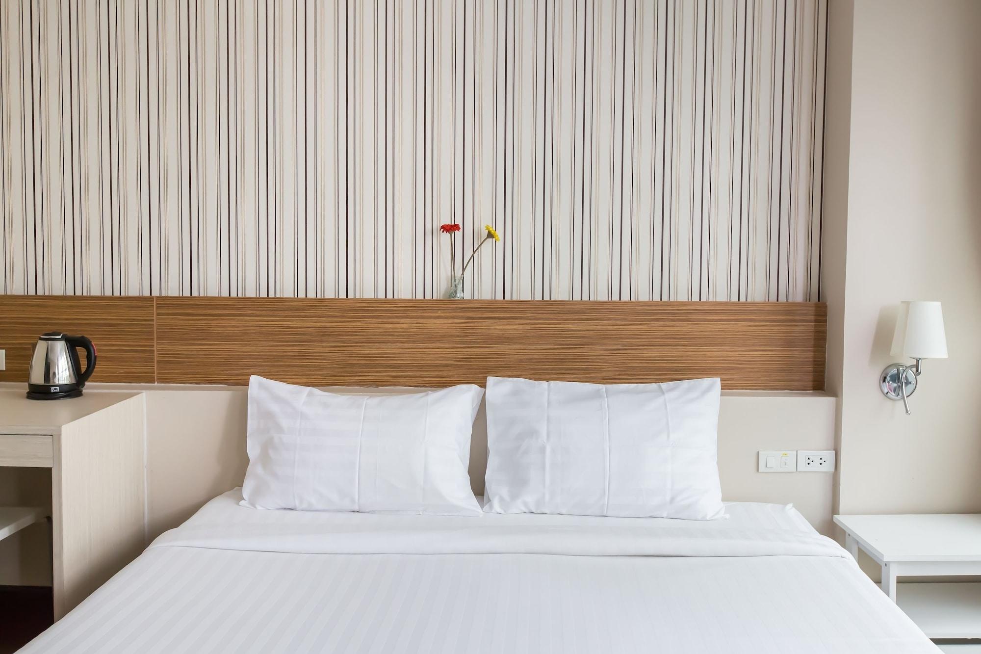 Snooze Hotel Thonglor Banguecoque Exterior foto