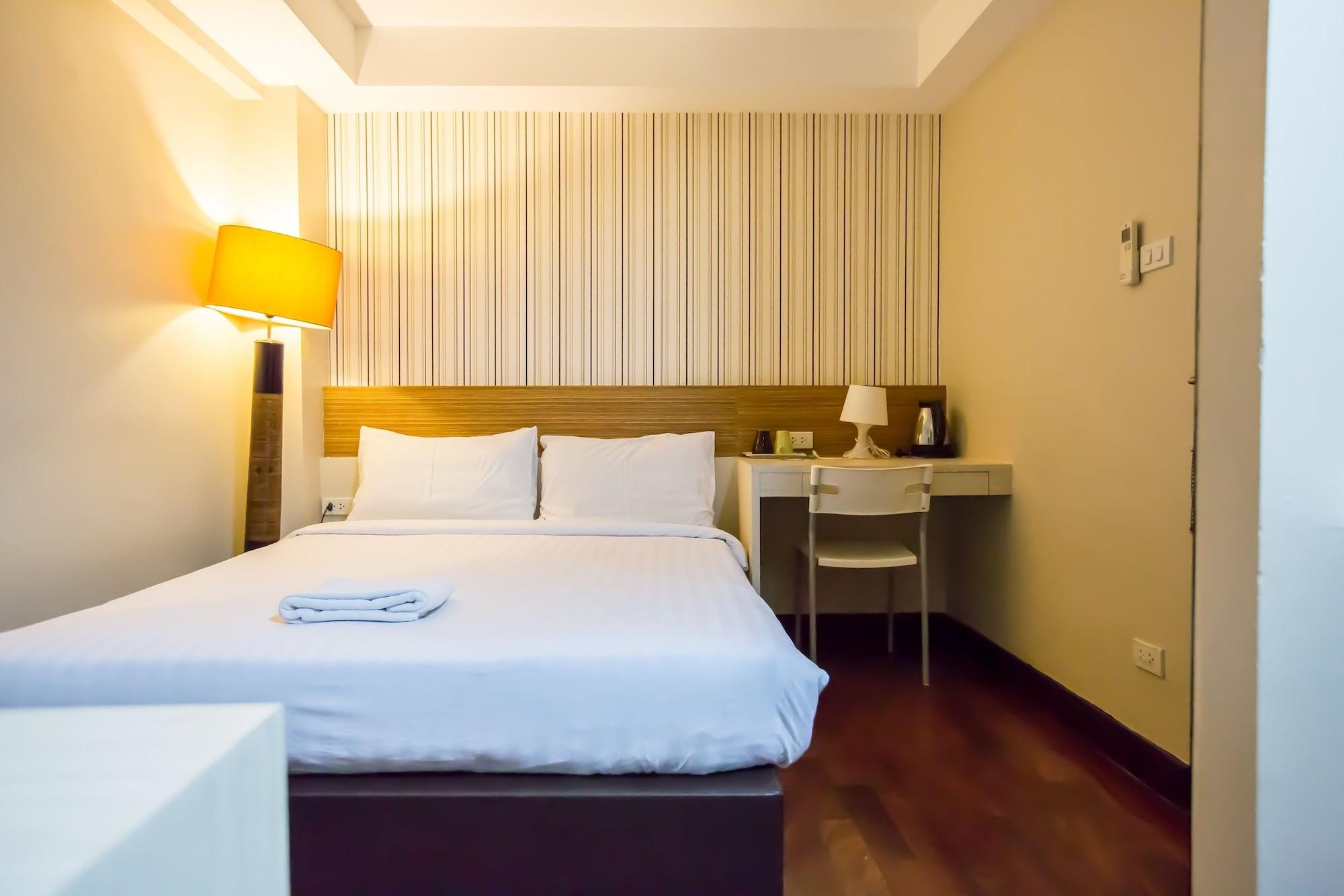 Snooze Hotel Thonglor Banguecoque Exterior foto