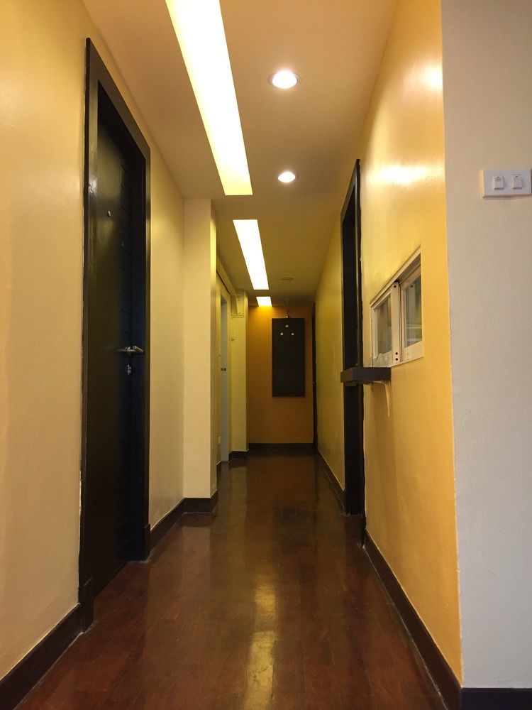 Snooze Hotel Thonglor Banguecoque Exterior foto