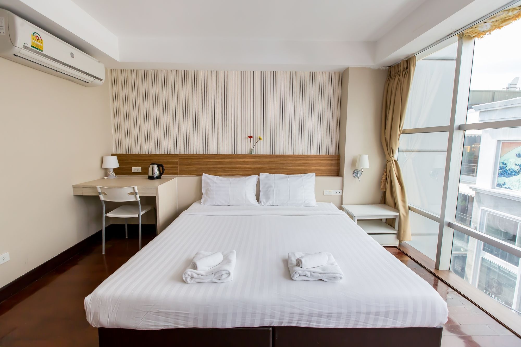 Snooze Hotel Thonglor Banguecoque Exterior foto