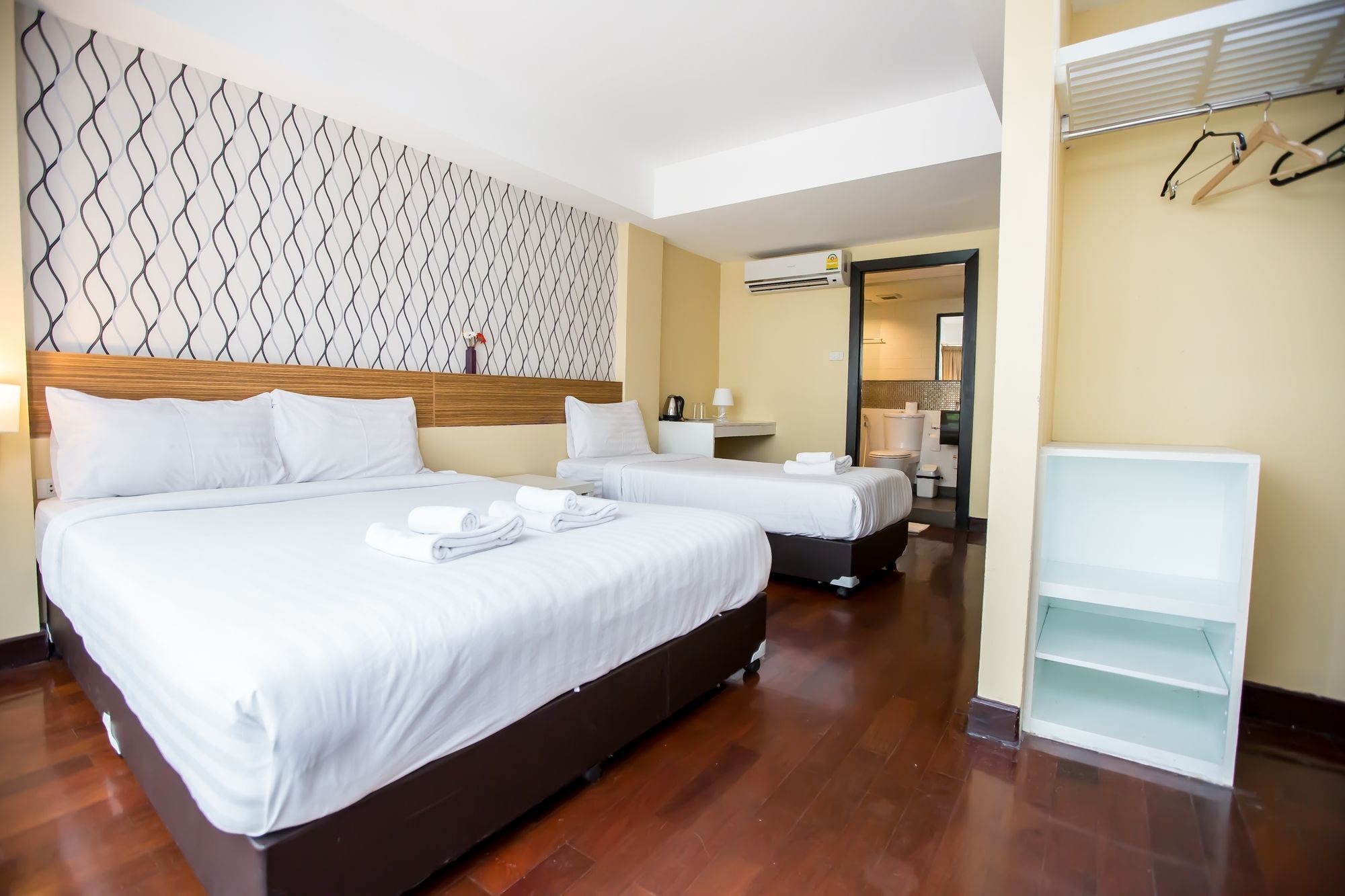 Snooze Hotel Thonglor Banguecoque Exterior foto